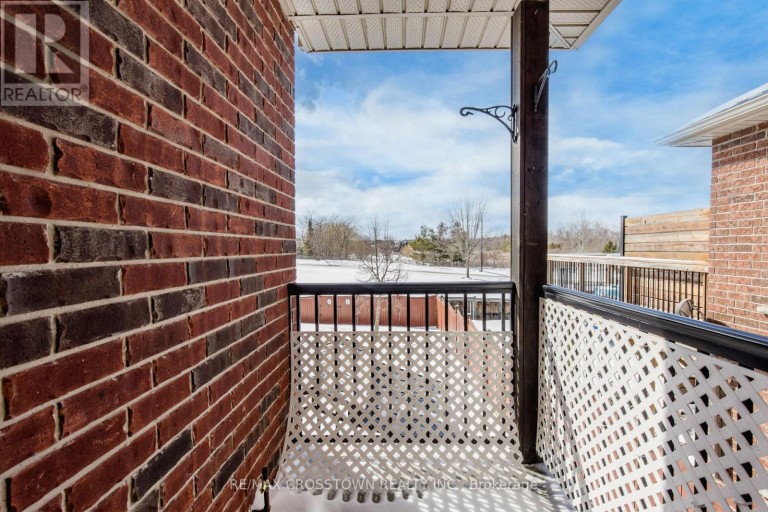 996 BOOTH AVENUE, Innisfil (Alcona), Ontario, L9S0A4