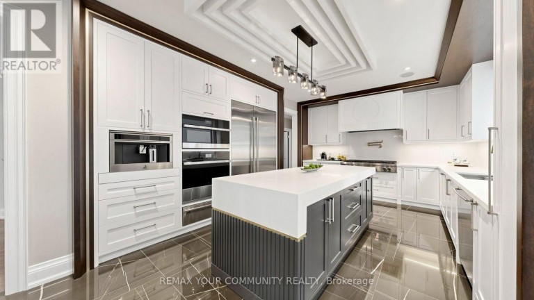 25 GUINEVERE COURT, Richmond Hill (Mill Pond), Ontario, L4C0P7