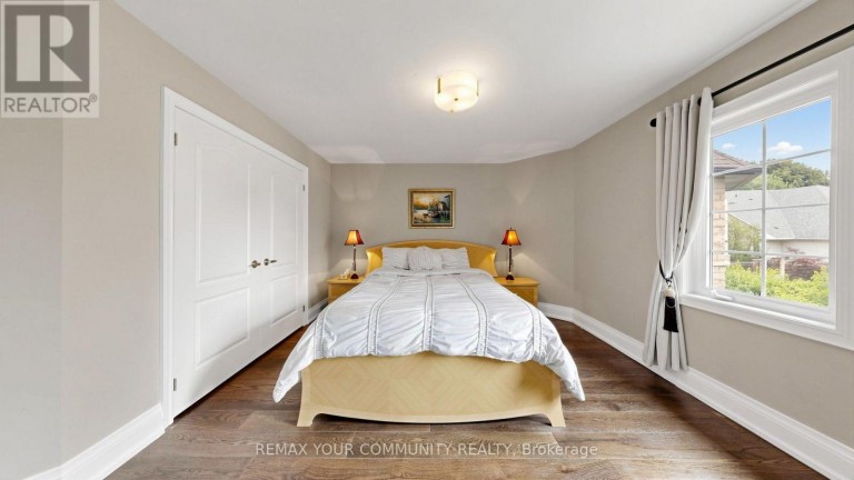 25 GUINEVERE COURT, Richmond Hill (Mill Pond), Ontario, L4C0P7