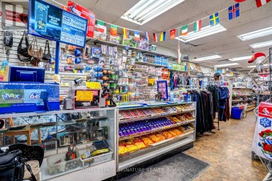 1180 ST. CLAIR AVENUE W Toronto (Corso Italia-Davenport) Ontario photo 3
