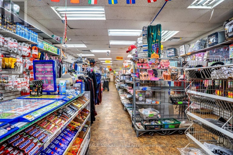 1180 ST. CLAIR AVENUE W, Toronto (Corso Italia-Davenport), Ontario, M6E1B4
