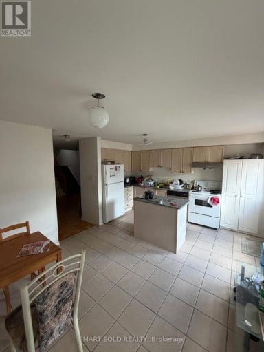 76 VIELLA STREET, Toronto (Junction Area), Ontario, M6N5C8