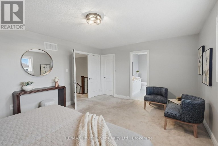 104 FENCEROW DRIVE, Whitby (Rolling Acres), Ontario, L1R3N2