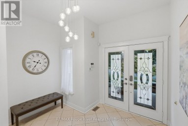 104 FENCEROW DRIVE Whitby (Rolling Acres) Ontario photo 3