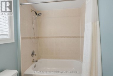 104 FENCEROW DRIVE Whitby (Rolling Acres) Ontario photo 30