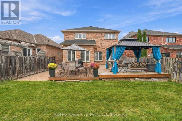 104 FENCEROW DRIVE, Whitby (Rolling Acres), Ontario, L1R3N2