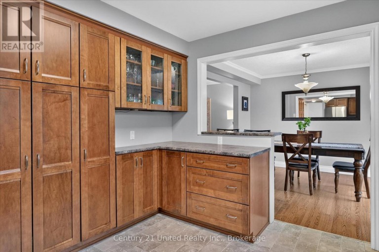 537 MONTCALM DRIVE, Peterborough (Northcrest Ward 5), Ontario, K9H6S9