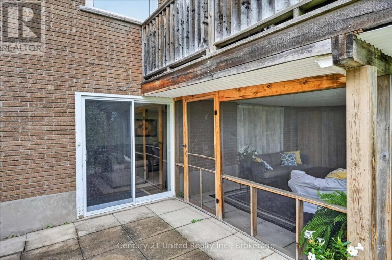 537 MONTCALM DRIVE, Peterborough (Northcrest Ward 5), Ontario, K9H6S9