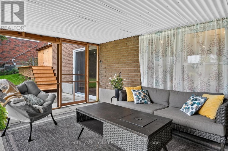 537 MONTCALM DRIVE, Peterborough (Northcrest Ward 5), Ontario, K9H6S9