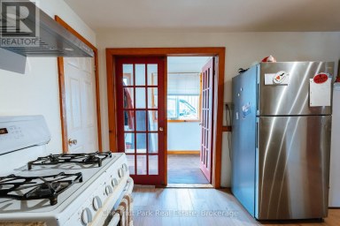 49 QUEEN STREET E South Bruce Peninsula Ontario photo 22