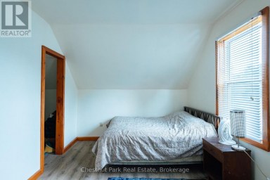 49 QUEEN STREET E South Bruce Peninsula Ontario photo 31