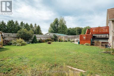 49 QUEEN STREET E South Bruce Peninsula Ontario photo 5