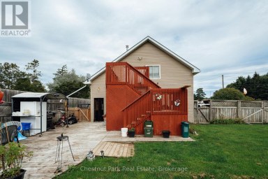 49 QUEEN STREET E South Bruce Peninsula Ontario photo 9