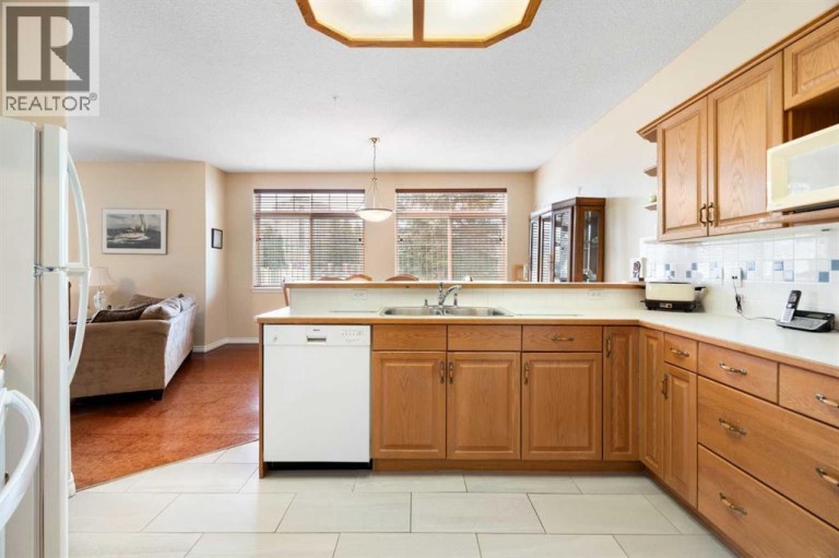 2107 Patterson View SW, Calgary, Alberta, T3H3J9