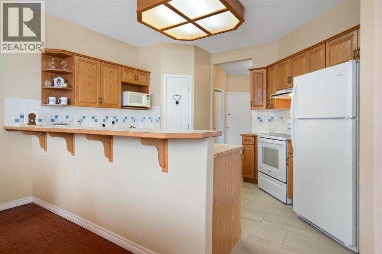 2107 Patterson View SW, Calgary, Alberta, T3H3J9