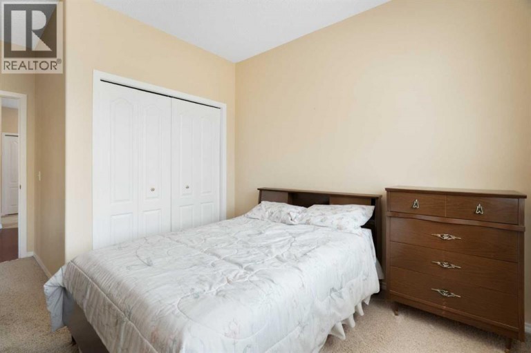 2107 Patterson View SW, Calgary, Alberta, T3H3J9