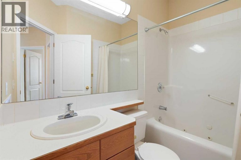 2107 Patterson View SW, Calgary, Alberta, T3H3J9