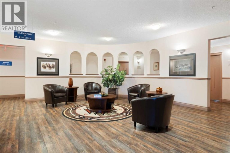 2107 Patterson View SW, Calgary, Alberta, T3H3J9