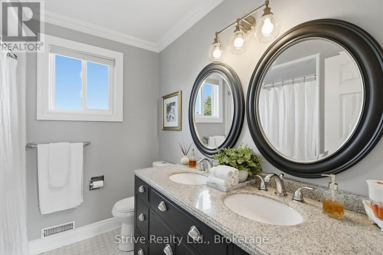 73 RHONDA BOULEVARD, Clarington (Bowmanville), Ontario, L1C3W3