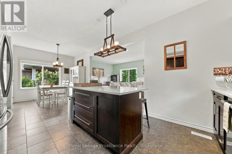 273 AVONDALE ROAD, Belleville (Belleville Ward), Ontario, K8P0C2
