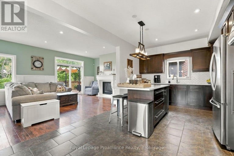 273 AVONDALE ROAD, Belleville (Belleville Ward), Ontario, K8P0C2
