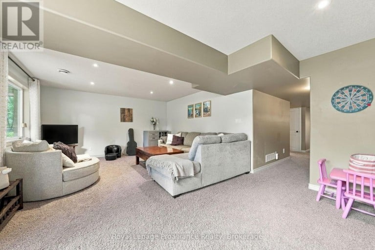 273 AVONDALE ROAD, Belleville (Belleville Ward), Ontario, K8P0C2