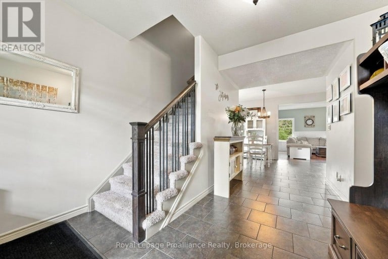 273 AVONDALE ROAD, Belleville (Belleville Ward), Ontario, K8P0C2