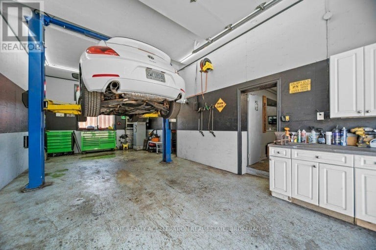 108 DUNDAS STREET, Deseronto (Deseronto (Town)), Ontario, K0K1X0