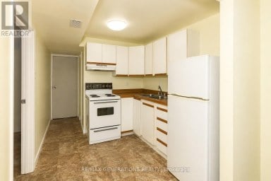 129 HERON STREET Thunder Bay (East End) Ontario photo 20