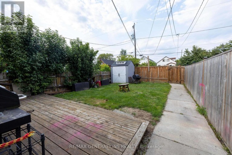 129 HERON STREET, Thunder Bay (East End), Ontario, P7C2M2