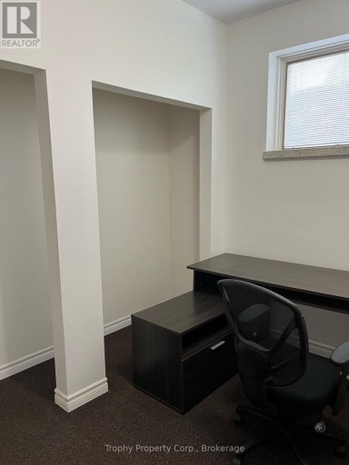 L101 - 235 HIGHLAND STREET, Dysart et al (Dysart), Ontario, K0M1S0