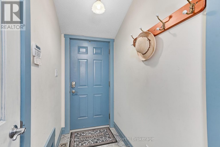 105 WOODLAND PARK ROAD, Blue Mountains, Ontario, N0H1J0