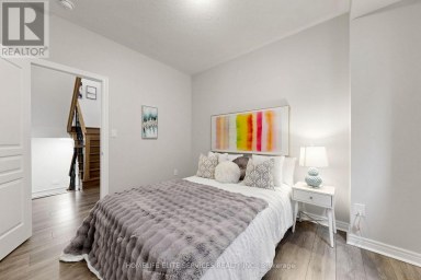 8 BECKETT AVENUE Markham (Berczy) Ontario photo 14