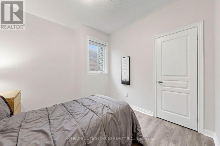 8 BECKETT AVENUE, Markham (Berczy), Ontario, L6C0W5
