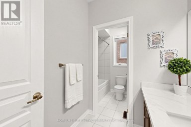8 BECKETT AVENUE Markham (Berczy) Ontario photo 20
