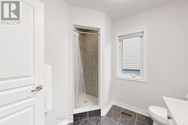 8 BECKETT AVENUE Markham (Berczy) Ontario photo 30