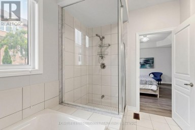 8 BECKETT AVENUE Markham (Berczy) Ontario photo 46