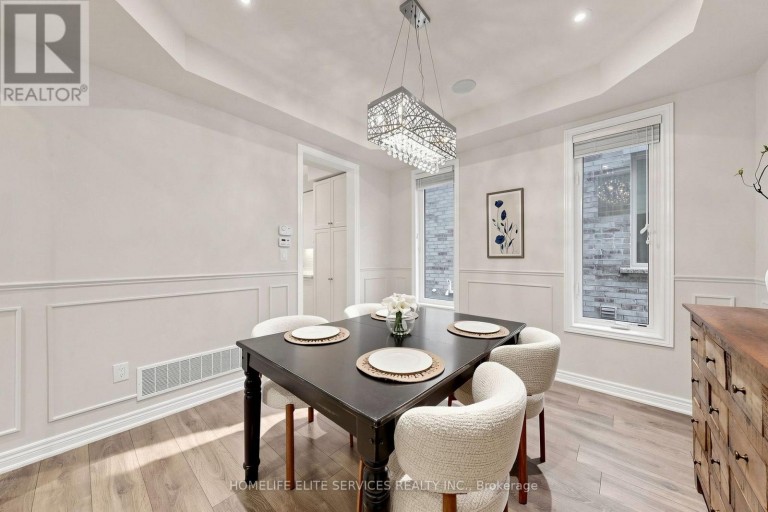 8 BECKETT AVENUE, Markham (Berczy), Ontario, L6C0W5