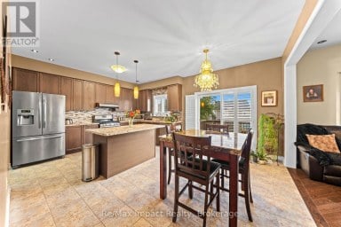 1688 FINKLE DRIVE Oshawa (Taunton) Ontario photo 5