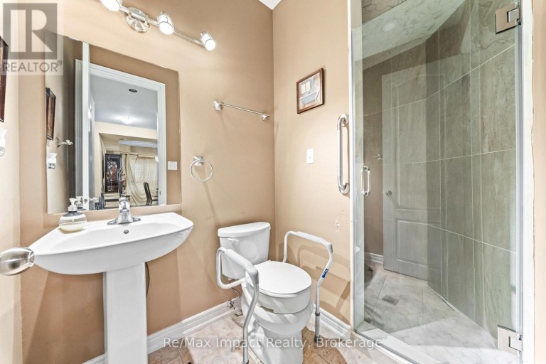 1688 FINKLE DRIVE, Oshawa (Taunton), Ontario, L1K0H2