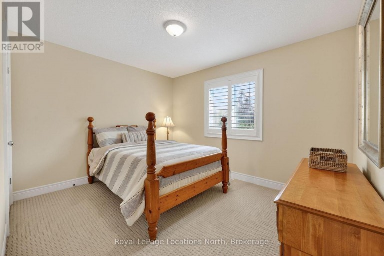 54 WILLIAMS STREET, Collingwood, Ontario, L9Y0C4