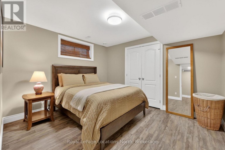 54 WILLIAMS STREET, Collingwood, Ontario, L9Y0C4