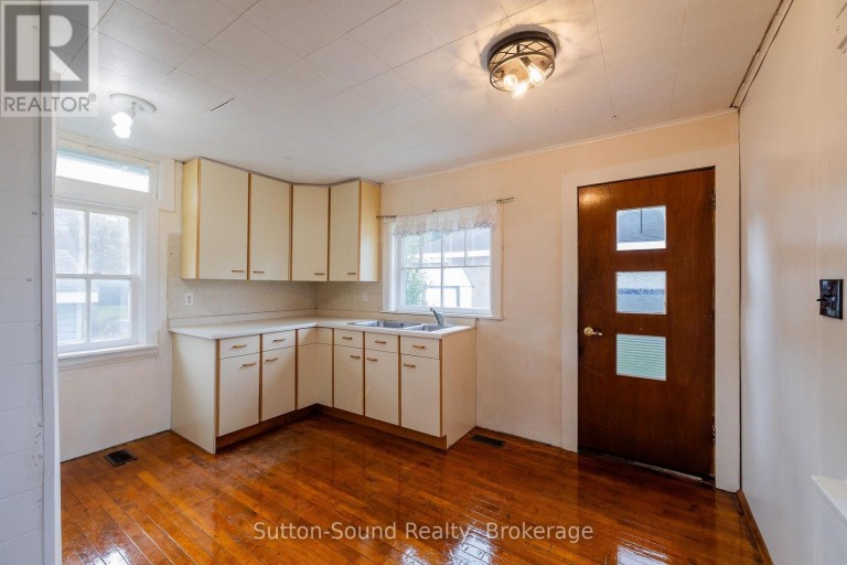 789 24TH ST WEST STREET W, Owen Sound, Ontario, N4K4H9