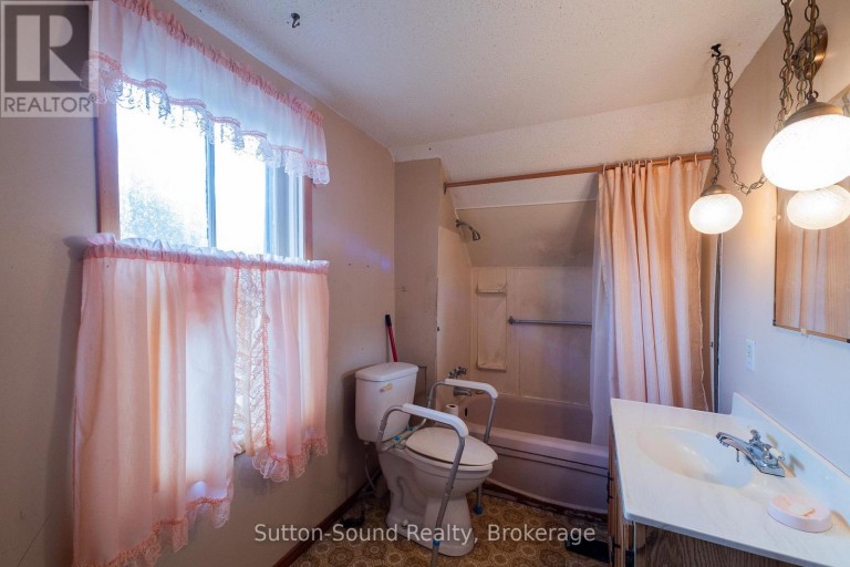 789 24TH ST WEST STREET W, Owen Sound, Ontario, N4K4H9