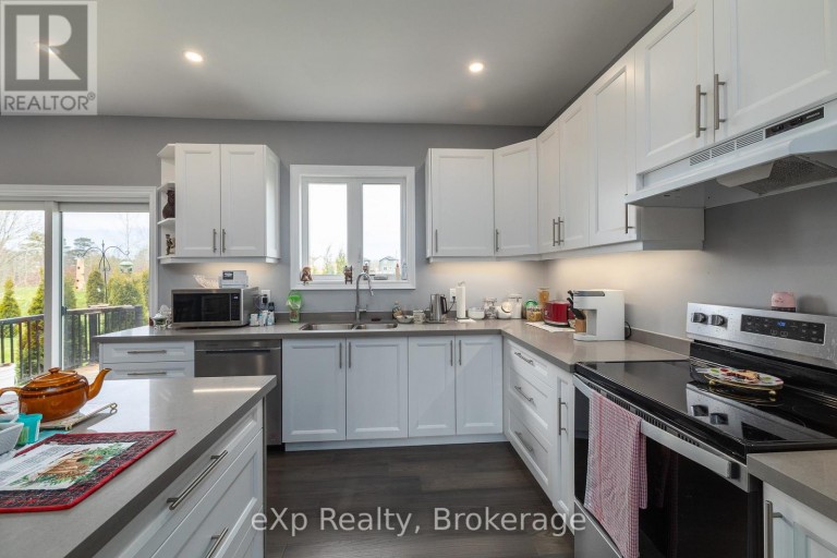 43 COUNTRY CRESCENT, Meaford, Ontario, N4L1L7