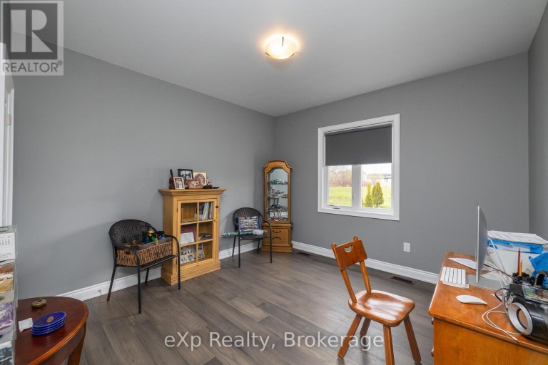 43 COUNTRY CRESCENT, Meaford, Ontario, N4L1L7
