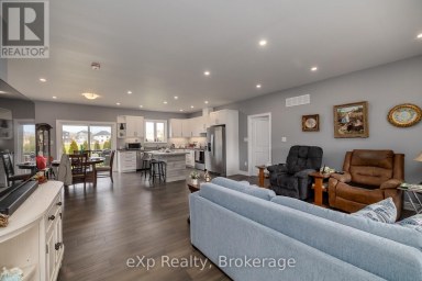 43 COUNTRY CRESCENT Meaford Ontario photo 5
