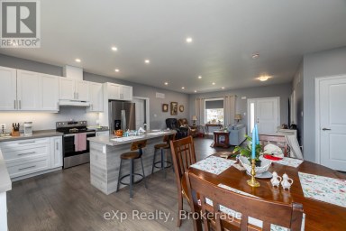 43 COUNTRY CRESCENT Meaford Ontario photo 8