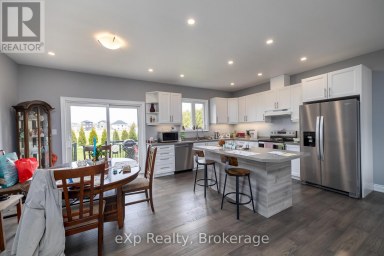 43 COUNTRY CRESCENT Meaford Ontario photo 9