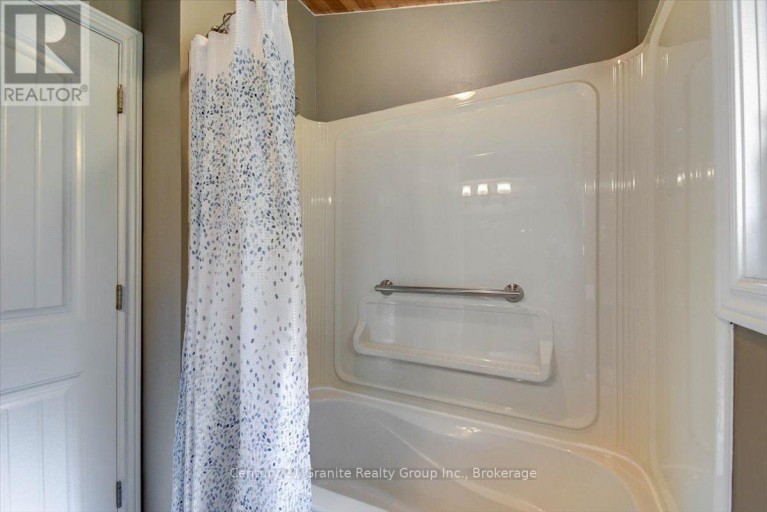 1827 MCGILLVRAY ROAD, Highlands East (Cardiff Ward), Ontario, K0L1M0